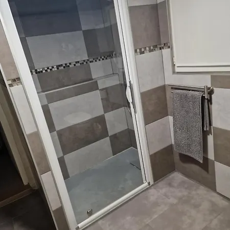 Petit Dejeuner Compris *