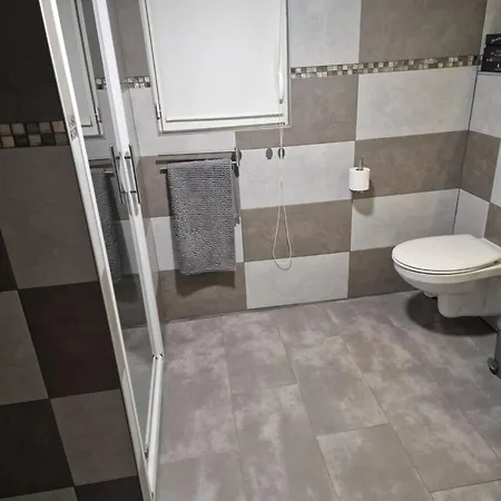 Chambre Chez L Habitants Fréjus